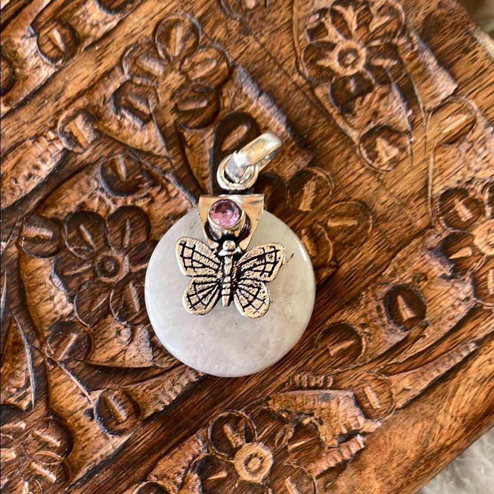 Butterfly Pendant with lavender gemstone on quartz